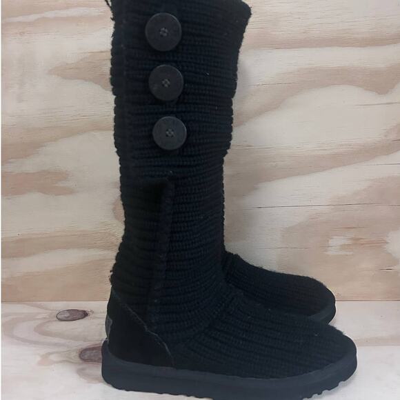 UGG Australia - Classic Cardy - Boots - Black - Women's - 7 - S/N 5819 - Picture 1 of 8